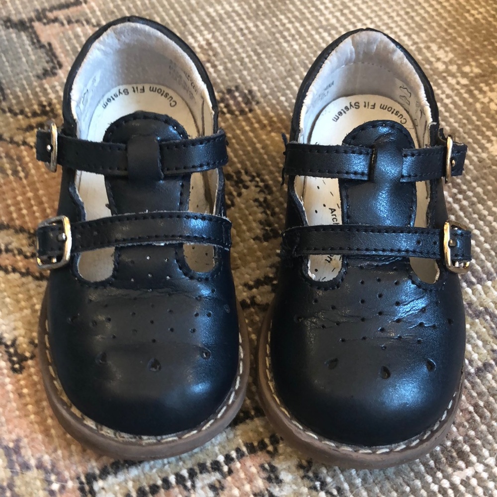 Footmates ‘Danielle’/ Size 5.5 (toddler)/ Navy